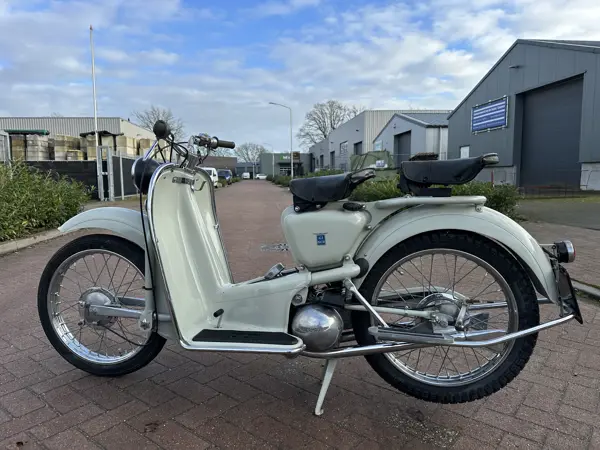 Aermacchi 125 Scooter