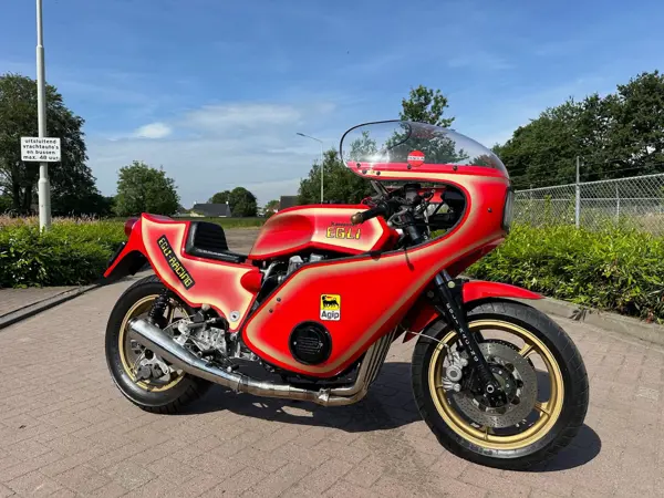 Egli Kawasaki 900