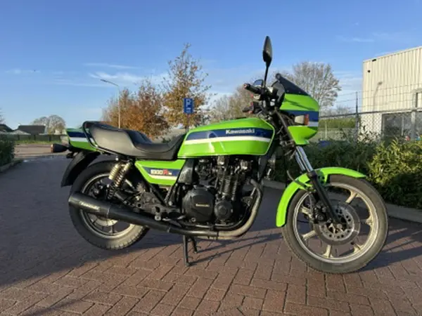 Kawasaki Z1000R2 ELR