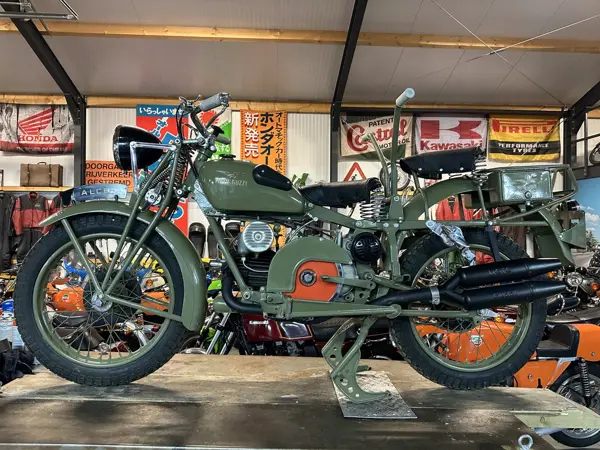 Moto Guzzi Alce